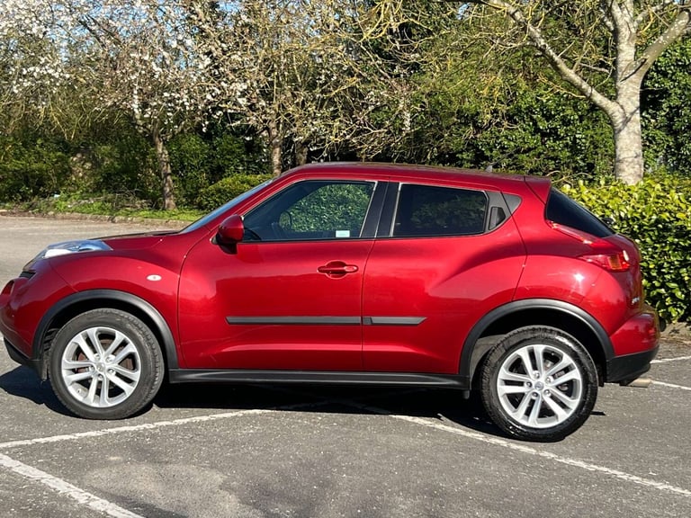 2011 Nissan Juke 1.6 Tekna 5dr CVT HATCHBACK PETROL Automatic