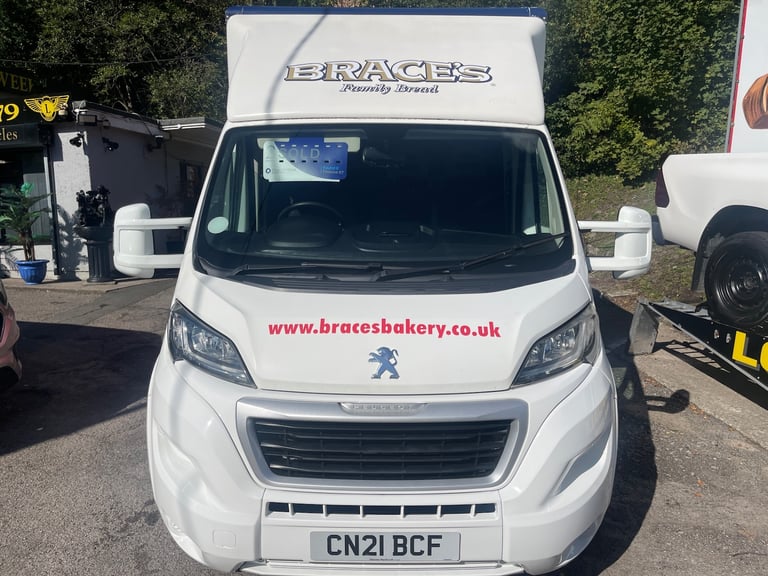 2021 Peugeot Boxer 2.2 BlueHDi  165ps Plus XLWB LOW LOADER LUTON Dropwell Luton Diesel Manual