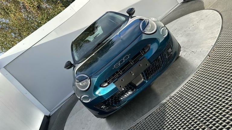 2025 Fiat 600 1.2 MHEV SUV 5dr Petrol Hybrid e-DCT Euro 6 (s/s) (100 ps) Automatic Hatchback Hybr...