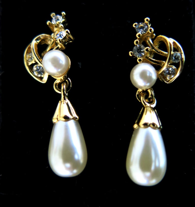 14ct Gold plated Drop  Earrings 