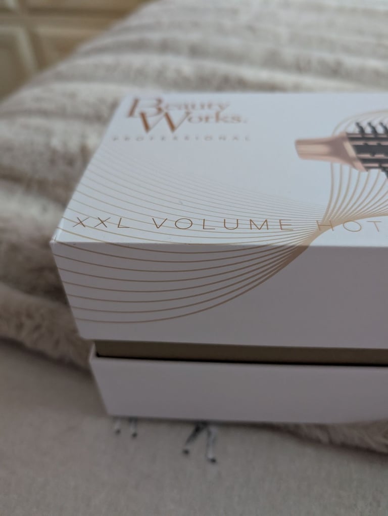 image for Beauty works XLL volume heated curling brush.