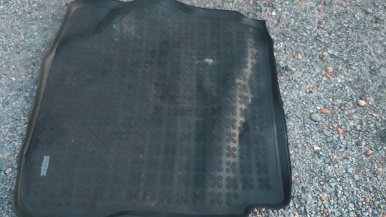 Audi boot car mat