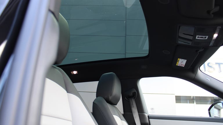 2025 Land Rover Range Rover Evoque 1.5 P270e Dynamic SE 5dr Auto SUV Hybrid Automatic