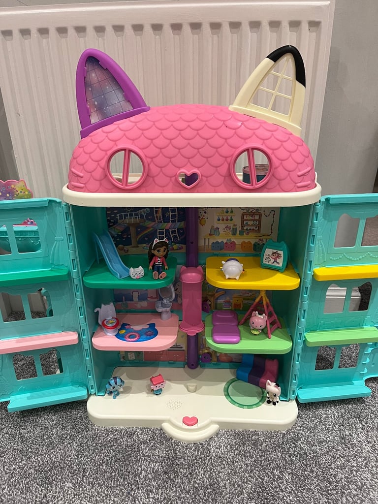 Gabby dolls house