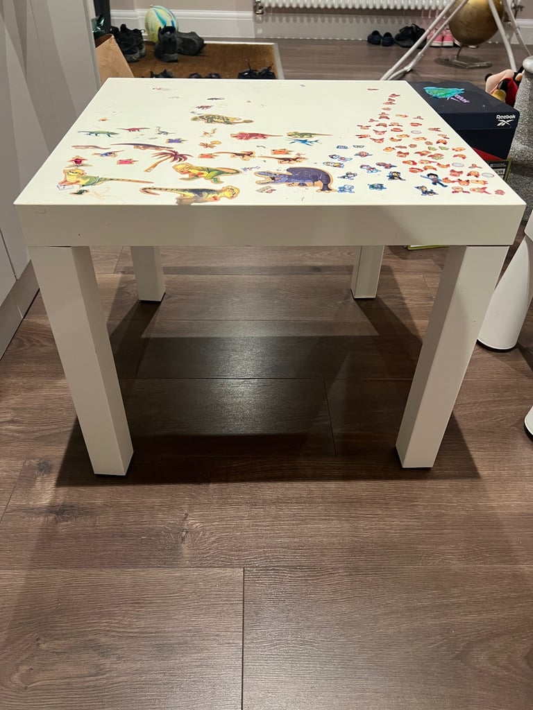 Free kids table and 2 chairs