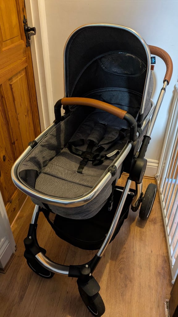 Babylo Panorama XT Pram and Car Seat