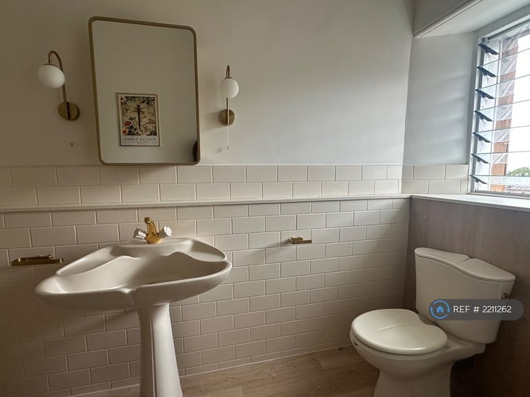 3 bedroom flat in Panmure Terrace, Dundee, DD3 (3 bed) (#2211262)