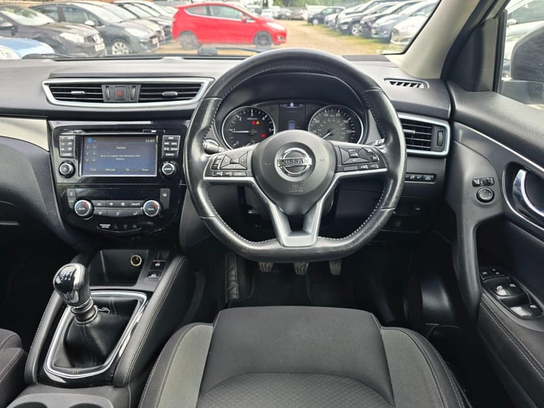 2018 Nissan Qashqai 1.5 dCi N-Connecta Euro 6 (s/s) 5dr HATCHBACK Diesel Manual