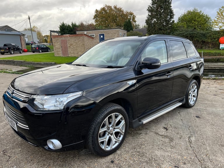 2015 Mitsubishi Outlander 2.0 PHEV GX5h 5dr Auto ESTATE Petrol Parallel Phev Automatic