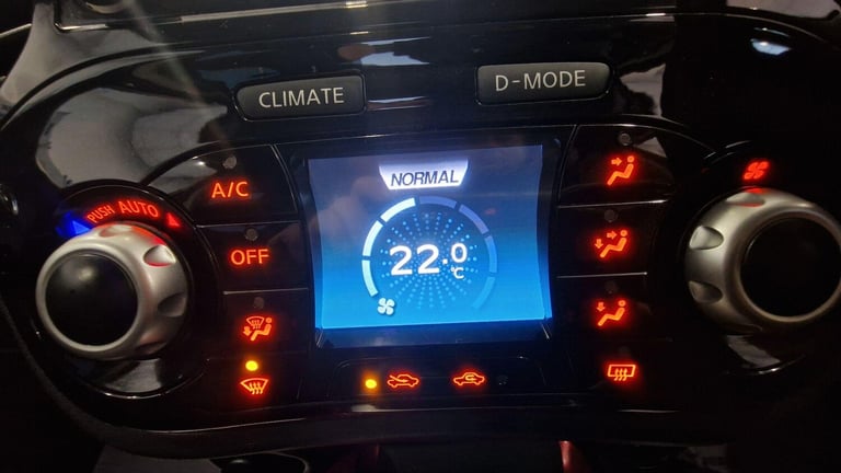 2013 Nissan Juke 1.6 Acenta Premium Euro 5 (s/s) 5dr HATCHBACK Petrol Manual