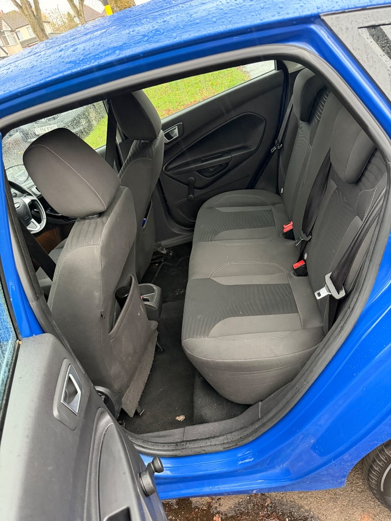 2013 Ford Fiesta Hatchback  Manual, 1498 (cc), 5 doors