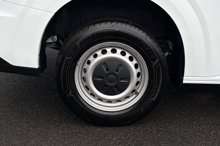 2025 Volkswagen Transporter Commerce Plus 2.0 TDI 110 PS 6sp Manual Van DIESEL Manual