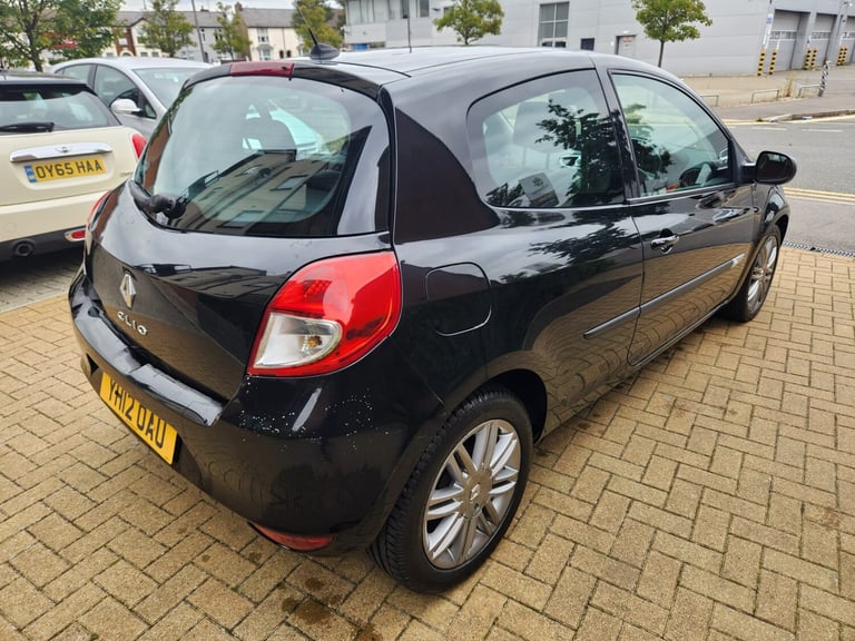 2012 Renault Clio 1.2 16V Dynamique TomTom 3dr HATCHBACK Petrol Manual - Image 7