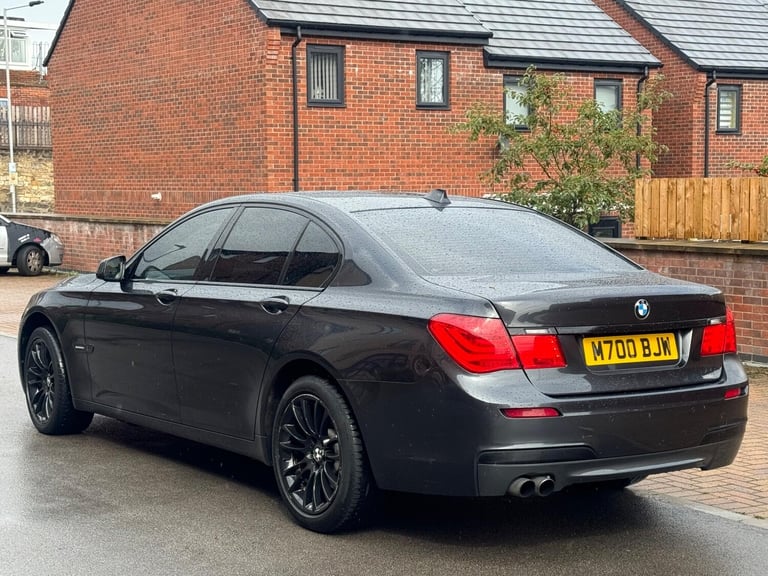 2011 BMW 7 Series 3.0 730d M Sport Auto Euro 5 4dr SALOON Diesel Automatic