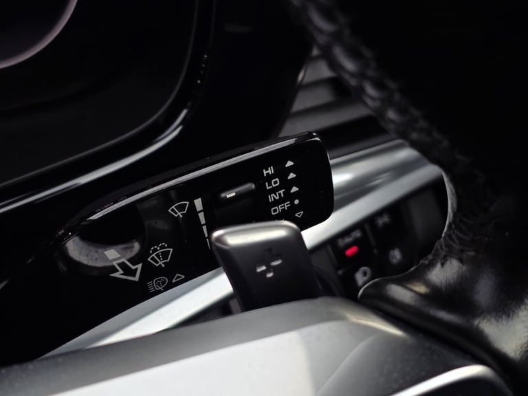 2018 Porsche Panamera 3.0 V6 4 5dr PDK HATCHBACK PETROL Automatic