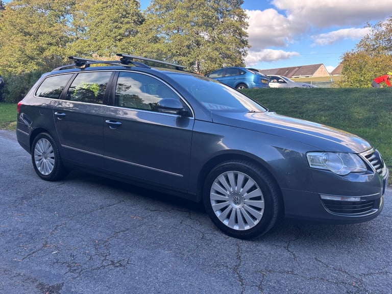 image for 2010 Volkswagen Passat 2.0 Highline TDI CR DPF 5dr DSG ESTATE Diesel Automatic