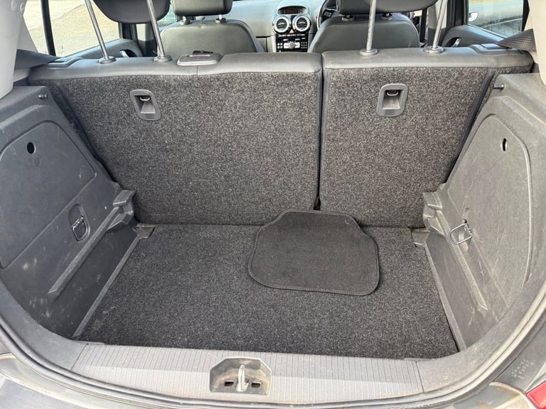 2013 Vauxhall Corsa 1.4 SE 5 Door 145,000 Miles MOT'd August £1395