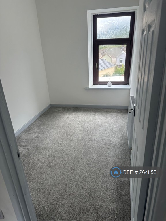 2 bedroom house in Abadare, Abadare, CF44 (2 bed) (#2641153)