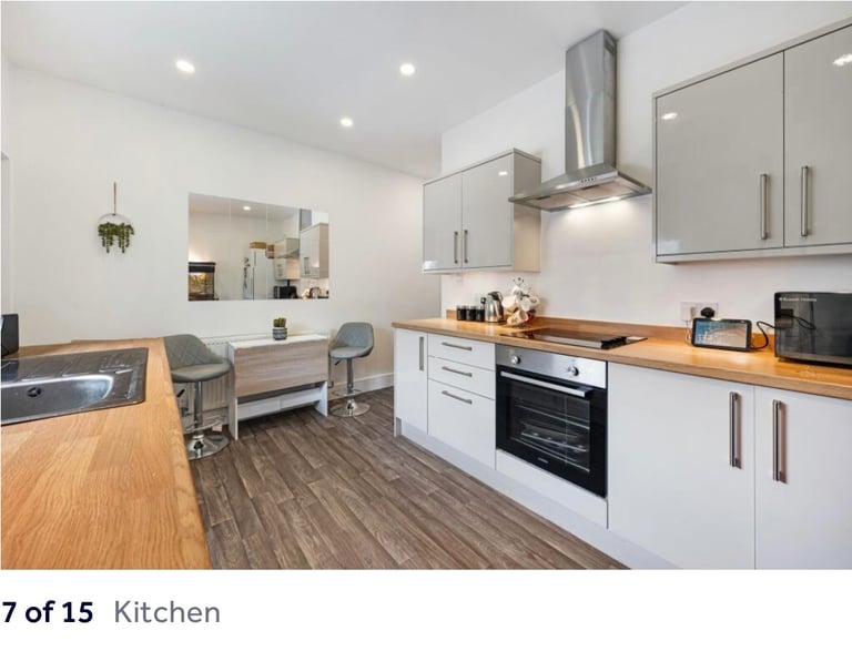 3 Bedroom Mid-Terrace for rent, Bury BL8- £1,200 pm