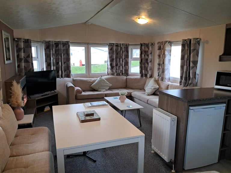 3 Bedroom 8 Berth Caravan for Rent Trecco Bay Planet RockStock 3/4 Night Rental 27th-30th Nov