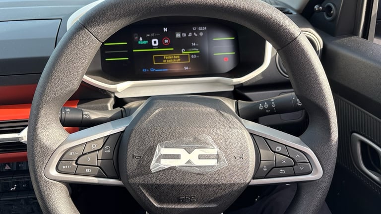 2025 Dacia Spring 27kWh Expression 65 48kW 5dr Auto Electric Hatchback Hatchback Electric Automatic