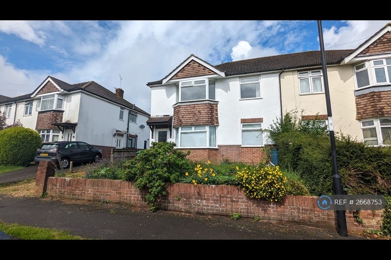 image for 2 bedroom flat in Channels Farm Road, Southampton, SO16 (2 bed) (#2668753)