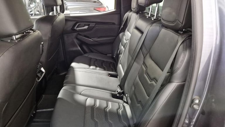 2023 Isuzu D-Max 1.9 V-Cross Double Cab 4x4 Auto Automatic Pick Up Diesel Automatic