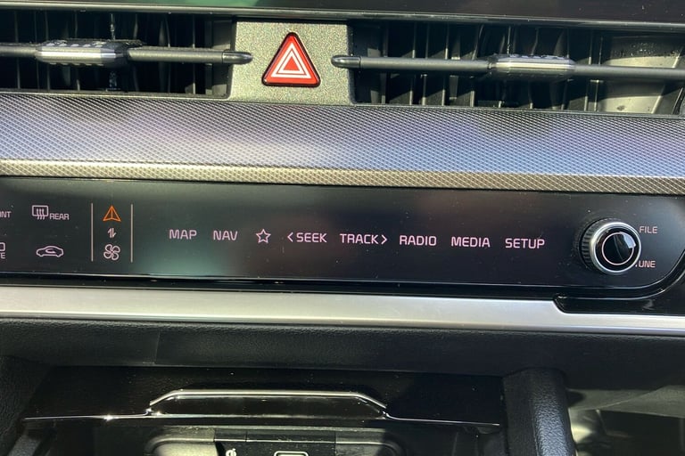  Kia Sportage 1.6 H T Gdi 4 Suv 5dr Petrol Hybrid Auto Euro 6 s/s 226 Bhp