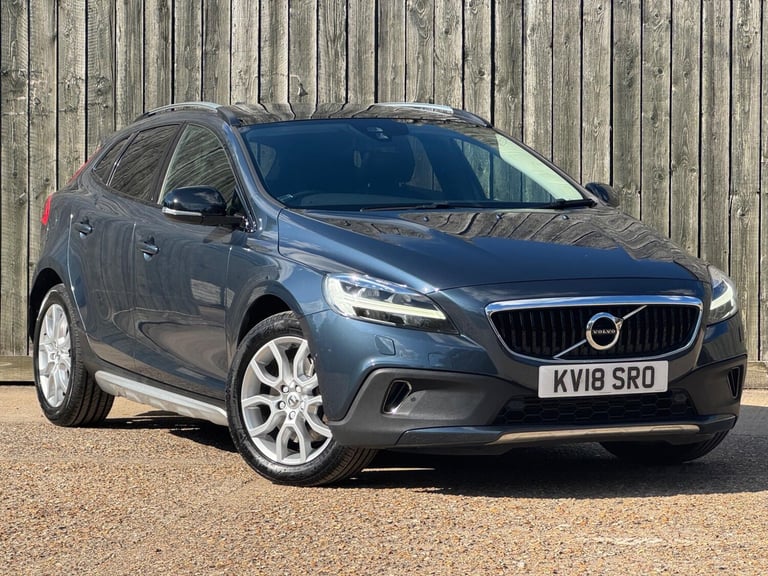 2018 Volvo V40 Cross Country 1.5 T3 Pro Auto Euro 6 (s/s) 5dr HATCHBACK Petrol Automatic