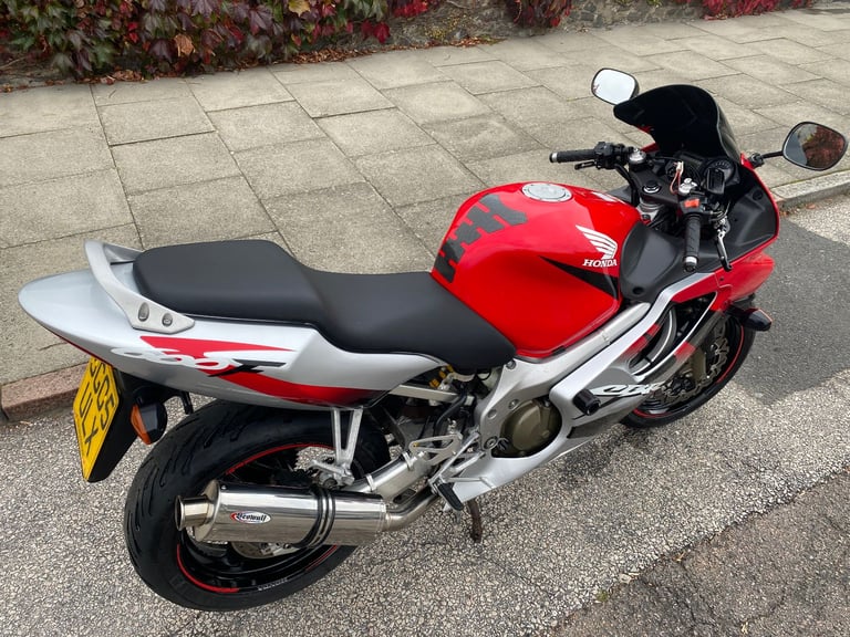 Honda, CBR, 2005, 599 (cc)