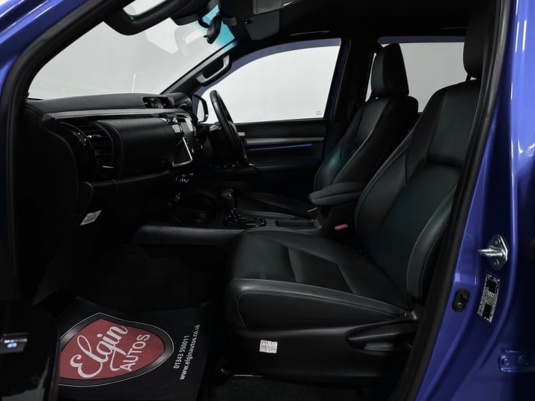 2021 (71) Toyota Hilux Invincible X Pickup Double Cab 2.8 D-4D Auto ( 204 bhp )