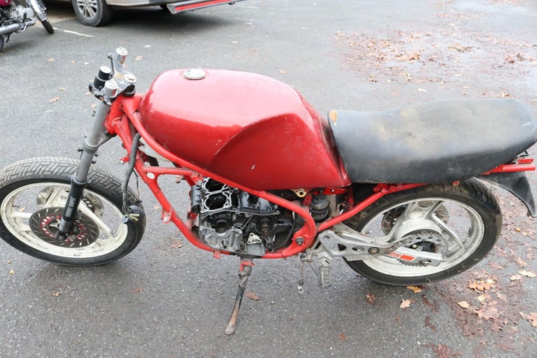 image for Yamaha RZ 350 YPVS RZ350 RD350 RD 350 1985 Winter Restoration Project