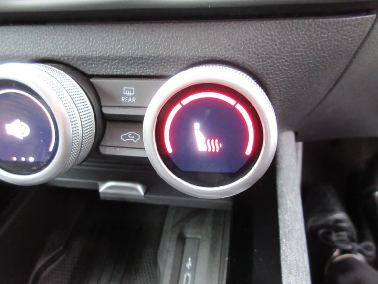 2024 Skoda Superb 1.5 TSI e-TEC MHEV SE Technology Estate 5dr Petrol Hybrid DSG Euro 6 (s/s)  EST...