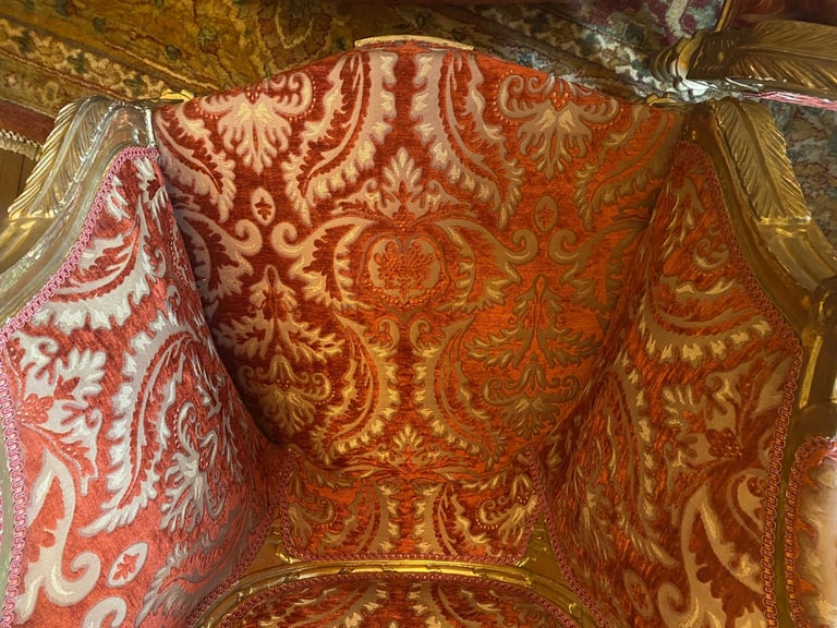 Pair of red gold French Louis XV luxurious armchairs 