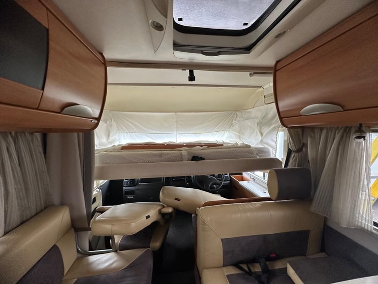 Hymer B544 5 berth  DIESEL MANUAL 2006/06