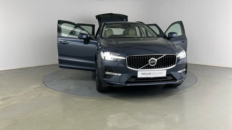 2023 Volvo XC60 Core, B5 AWD Mild hybrid, Petrol Estate Petrol Automatic