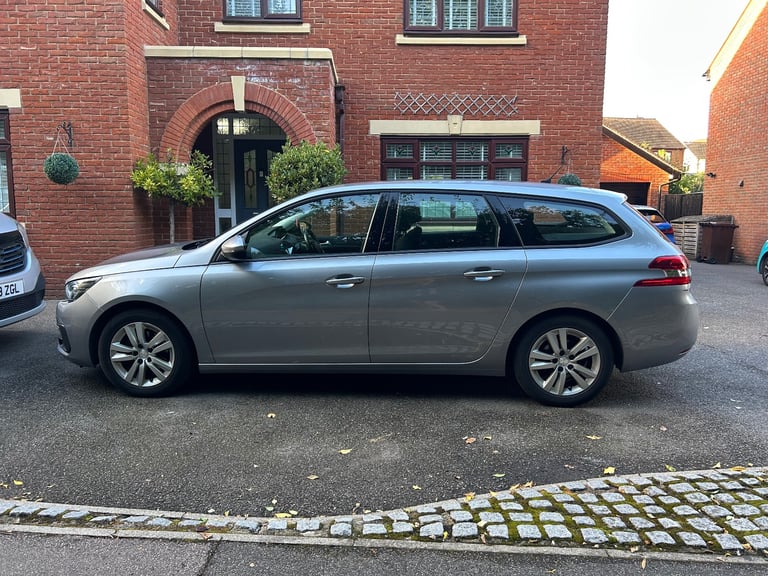 image for Peugeot, 308, ACTIVE SW BLUE Estate, 2019, Manual, 1499 (cc), 5 doors