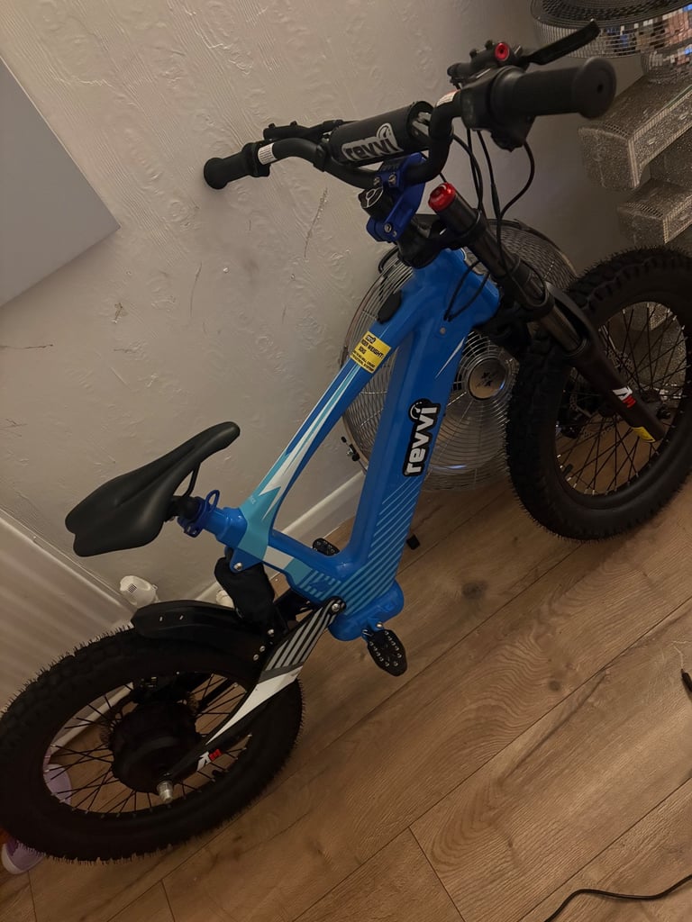 image for Revvi bike 18inch 