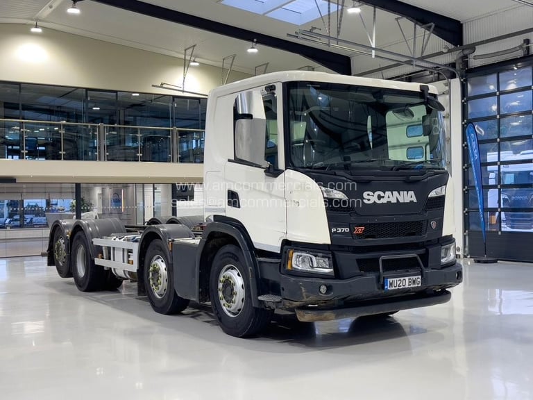 image for 2020 (20) SCANIA P370 XT 8x2 REAR LIFT CHASSIS CAB