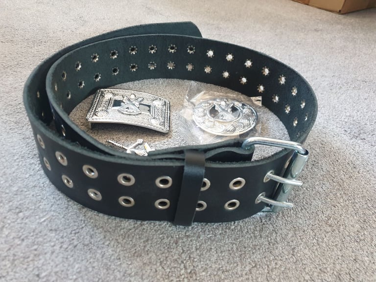 image for Kilt belt buckle and accessories 