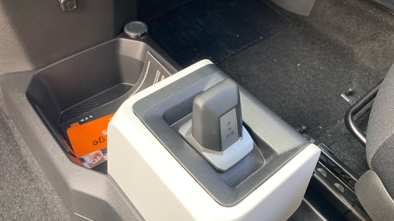 2025 Dacia Spring 27kWh Expression 65 48kW 5dr Auto Electric Hatchback Hatchback Electric Automatic