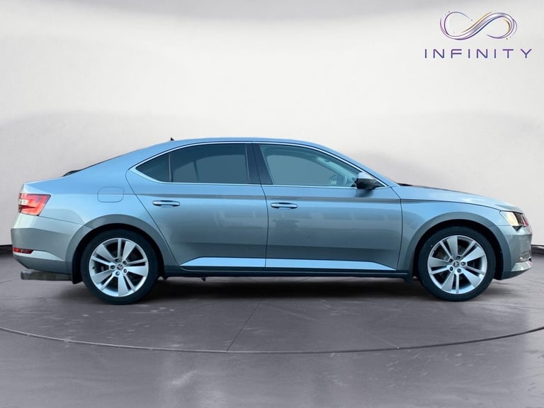 2018 Skoda Superb 2.0 TDI SE L Executive Hatchback 5dr Diesel Manual Euro 6 (s/s) (150 ps) Hatchb...