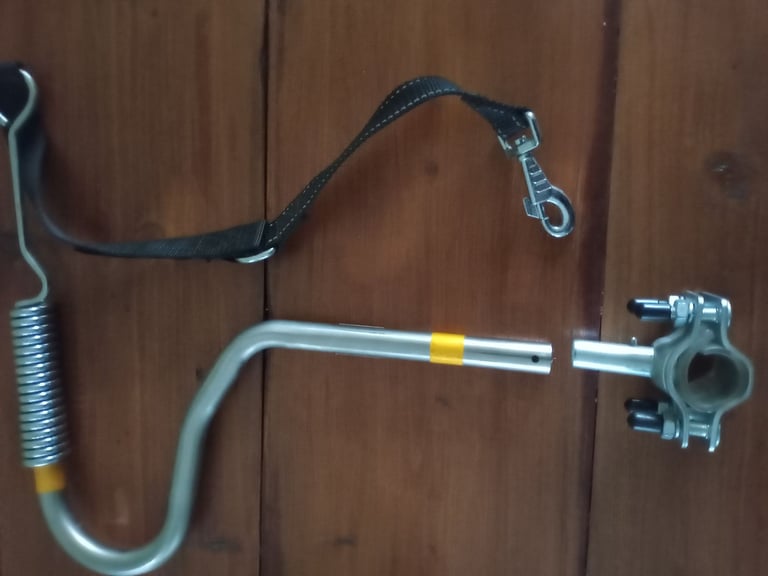 Bike attachment lead for dogs.