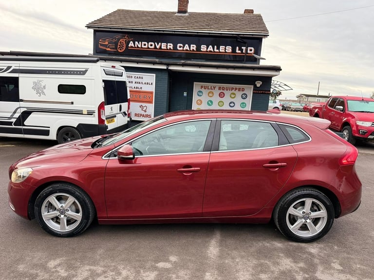 2013 Volvo V40 D3 SE 5dr Geartronic HATCHBACK Diesel Automatic