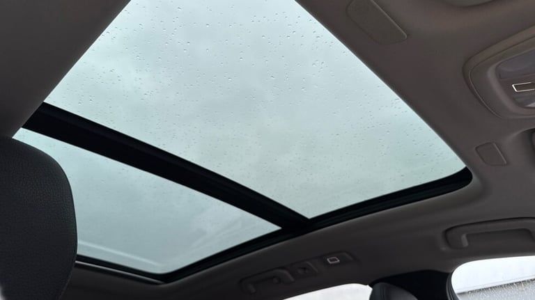 2023 Volvo XC60 Recharge Plus, T6 AWD plug-in hybrid, Electric/Petrol, Dark Estate Petrol Paralle...