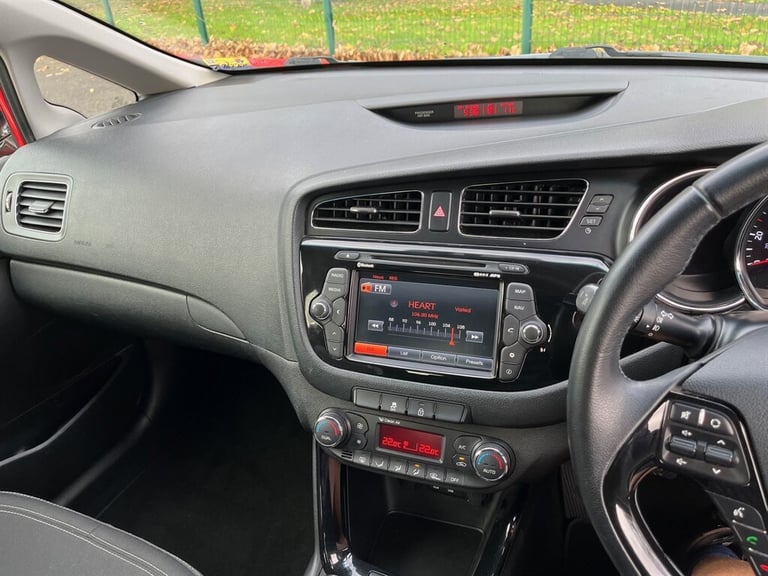 2014 Kia Ceed 1.6 CRDi 3 EcoDynamics 5dr HATCHBACK DIESEL Manual