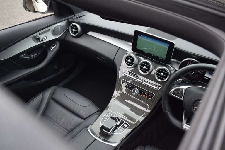 2017 66 MERCEDES-BENZ C-CLASS 4.0 C63 V8 BITURBO AMG (PREMIUM) ESTATE 5DR PETROL