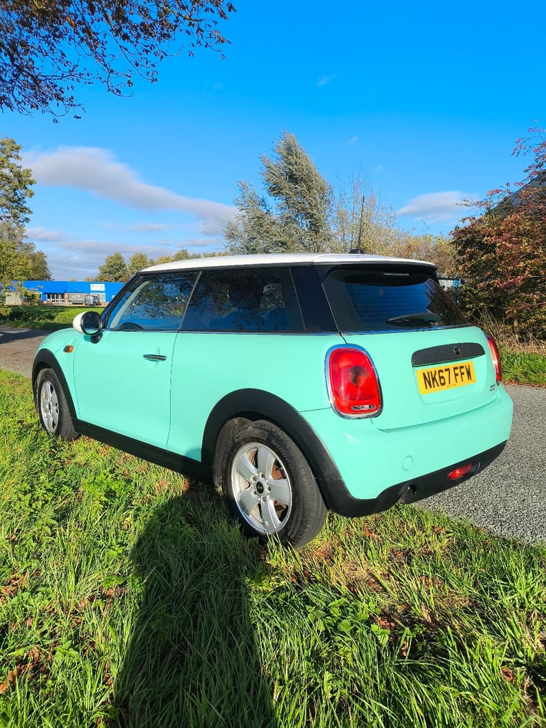 Mini One 2017, Manual, 1198 (cc), 3 doors