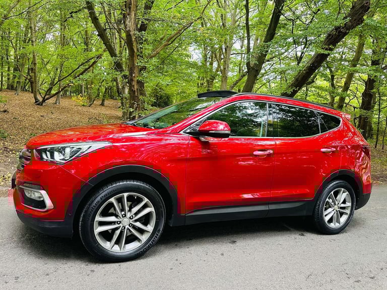 2016 Hyundai Santa Fe 2.2 Santa Fe Premium SE Blue Drive CRDi Auto 4WD 5dr SUV Diesel Automatic