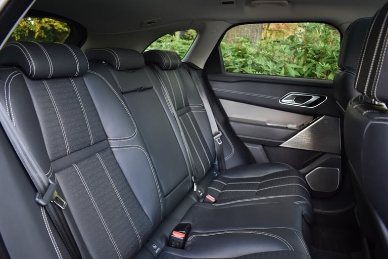 2017 Land Rover Range Rover Velar HSE+MEGA SPECIFICATION!!! Estate Diesel Automatic